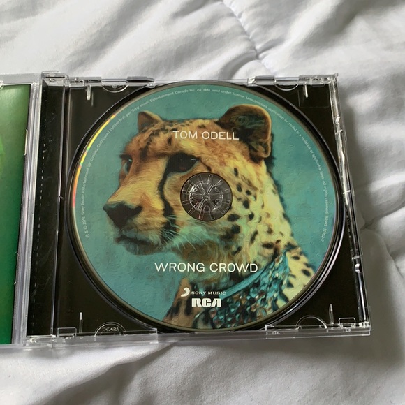 2/$10 Tom Odell Wrong Crowd Album - Picture 3 of 3